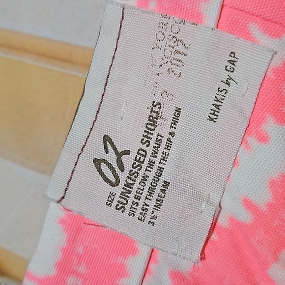 Khakis by Gap Sunkissed Shorts Size 2 NWT - Picture 7 of 9